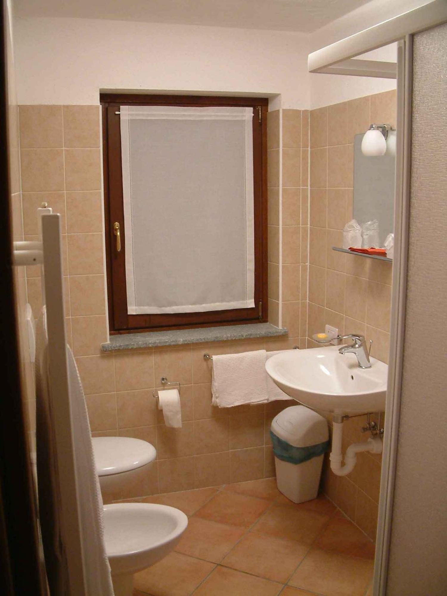 Agriturismo Les Hiboux Brusson Exterior foto